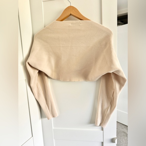 NWT SIMON’S Finely Ribbed Knit Bolero Shrug • Ivory Beige • small/ medium - Picture 4 of 9